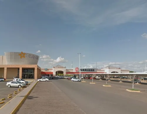 Remates Inmobiliarios, Tu Inversión Inteligente!!adquiere Hermosa Casa En La Col. Los Portales La Florida Cd Obregon Son