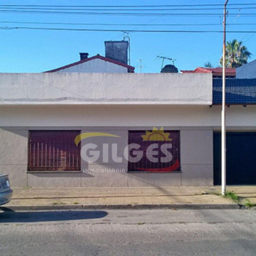 Venta Casa 3 Amb. En Ciudadela Con 2 Locales