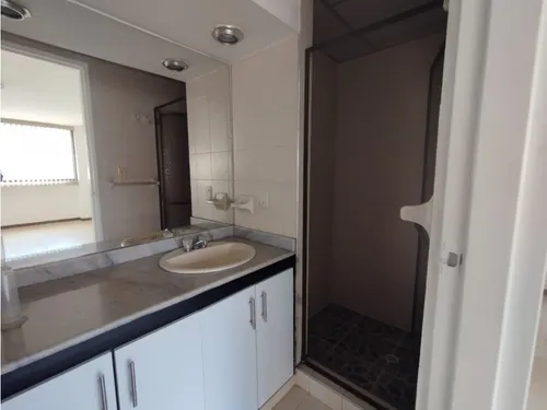 Venta De Apartamento De 100mts2 Centenario, Oeste De Cali, 8599.