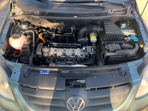 Volkswagen Fox 1.6 Trendline 5 P 2009