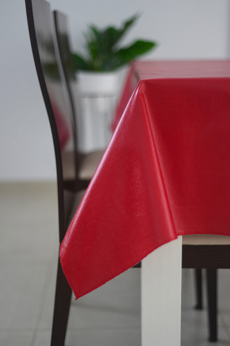 Mantel Cuerina Impermeable Cuadrado 1.40x1.40 Ecocuero Color Rojo Liso