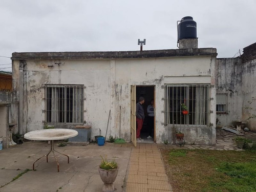 Imagen 15 de 17 de Casa En Venta En José C Paz