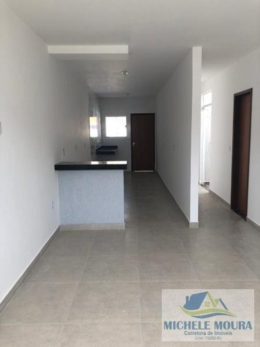 Imagem 4 de 10 de Casa 2 Dormitórios Para Venda Em Araruama, Parque Hotel, 2 Dormitórios, 1 Suíte, 2 Banheiros, 2 Vagas - 254_2-515970