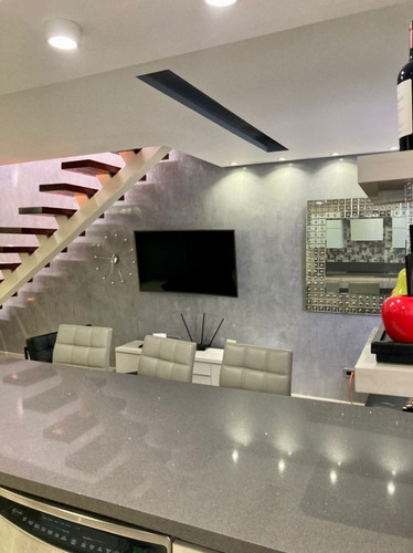 Imagen 8 de 10 de Kit Micro Concret (microcemento) De 6m² (p/piso)