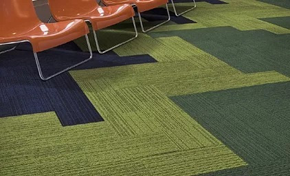 Imagen 3 de 8 de Alfombras Modulares Oficina Decorativas Instaladas Socalo