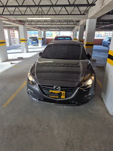 Mazda 3 2.0 Touring At