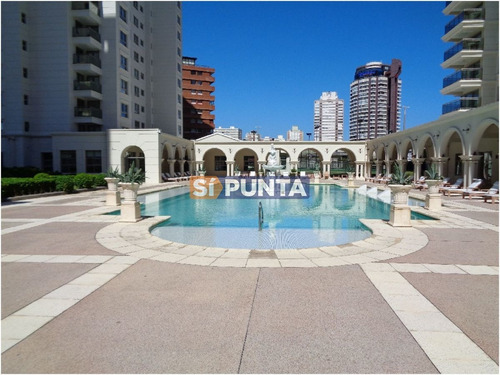 Imagen 18 de 24 de Apartamento En Brava, 3 Dormitorios *