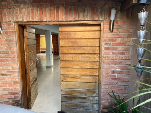 Imagen 2 de 16 de Casa Venta Santa Cecilia Cod. 21-4398-y Ymanol Elizalde 0414-3227631