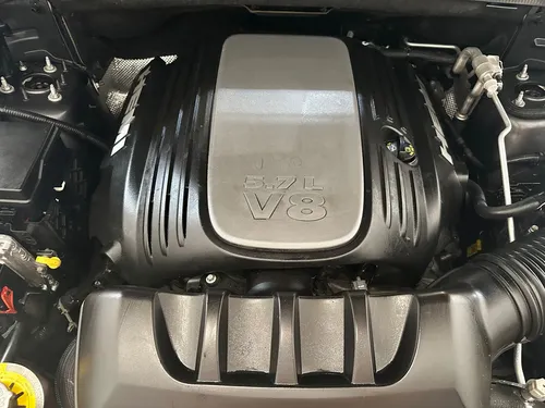 Jeep Grand Cherokee 5.7 Limited Lujo 4x4 At