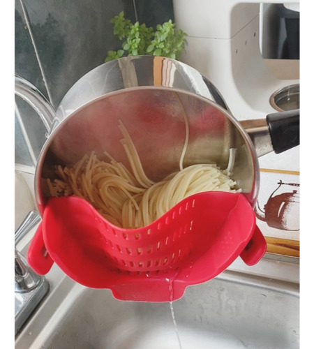 Colador Para Pasta Y Verduras Con Clip Para Ollas Ajustable Color Verde