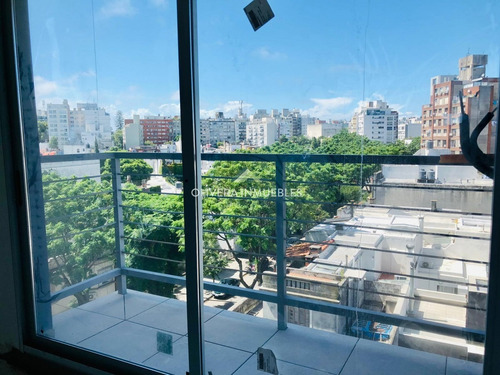 Estrene En Junio 2021. En El Corazon De Pocitos, 2 Dormitorios, Balcones Amplios, Vista Despejada!- Ref: 6275