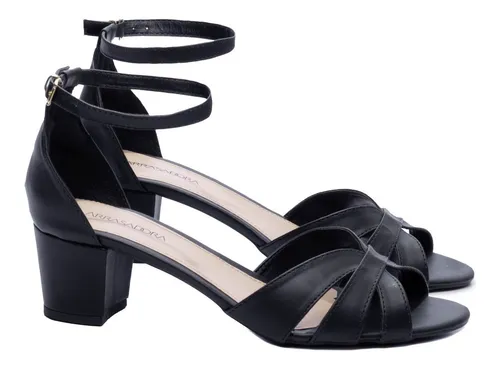 Sandalias numeração hotsell grande feminina