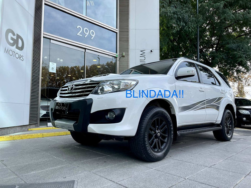 Imagen 1 de 15 de Gd Motors Toyota Hilux Sw4 Año 2012 Tdi Srv L/12 Blindada