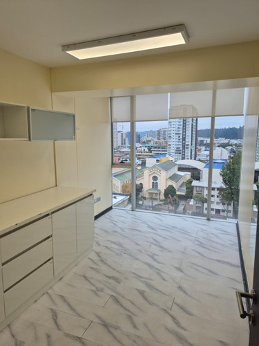 Excelente Oficina Un Privado Calle Colo Colo 222
