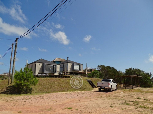 Natureza 1 En Punta Del Diablo