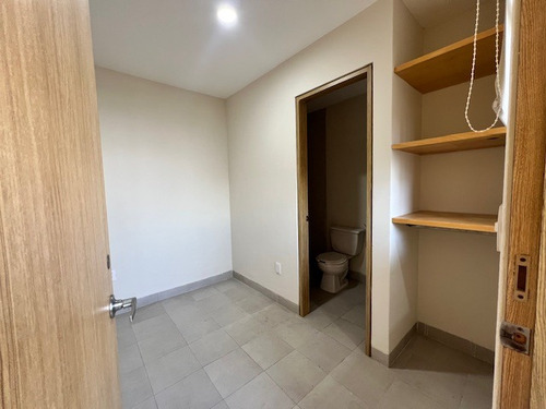 Vendo Departamento Recien Remodelado Con Terraza Col. Bosque Real , Huixquilucan, Edomex