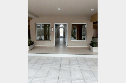 Imagen 2 de 11 de Departamento En Venta En Moron