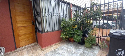Casa En Venta En Av. Rosal Con Camino La Farfana, Maipú