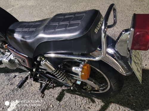 Suzuki Gn 250