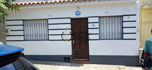 Se Vende Casa En La Mejor Zona Del Cerro
