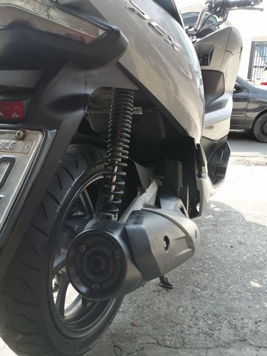 Imagem 3 de 9 de Honda Pcx 150cc