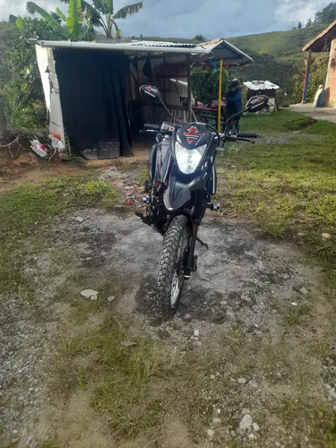 Vendo Ven Cambio Moto Modelo Modelo 2021 Cilindraje 200