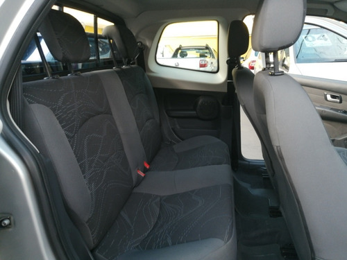Imagem 11 de 14 de Fiat Strada 3p Cd Wk 1.4 Flex 2015