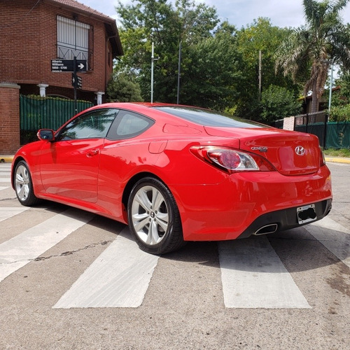 Hyundai Genesis 2.0 Coupe T 210cv Mt 2012