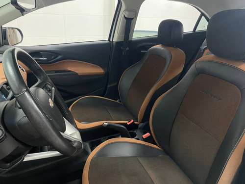 Chevrolet Onix 1.4 MPFI ACTIV 8V FLEX 4P MANUAL