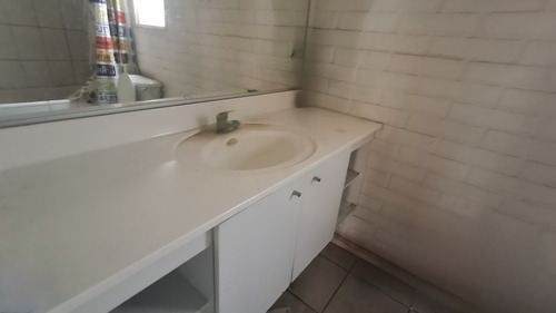 Casa En Venta De 3 Dorm. En Lampa