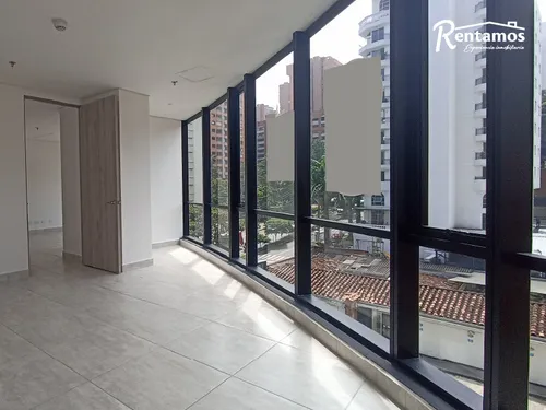 Oficina En Arriendo En El Poblado. Cod A775560