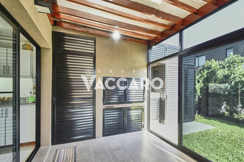 Imagen 17 de 30 de Casa Venta - Maria Eugenia Residences