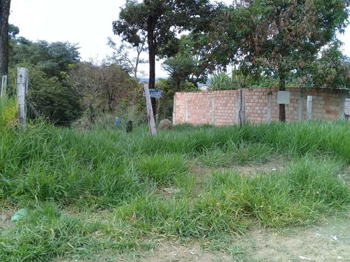 Lote Para Comprar No Bandeirinhas Em Betim/mg - 2328