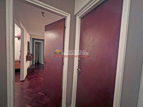 Apartamento En Venta 4 Dormitorios 3 Baños, Punta Carreta