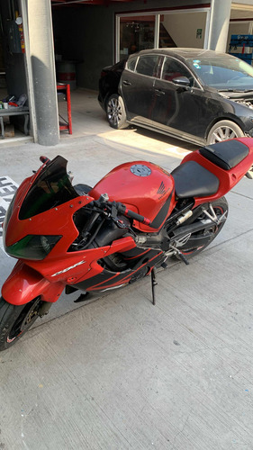 Honda Cbr 600 F4i