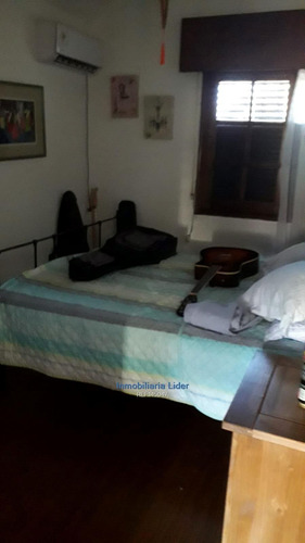 Casa De 4 Dormitorios