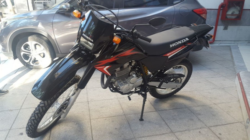 Imagen 7 de 15 de Honda Tornado 250