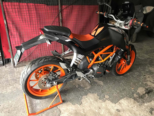 Imagen 4 de 6 de Ktm Duke 390 2015