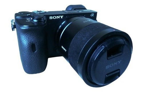 Imagen 2 de 7 de Sony Alpha 6600 Lente Fijo 55mm F1.8 Serie Zeiss Fe