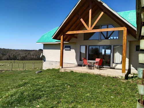 Parcela Con Casa, 4 Dorm Y 4 Baños, Huellanto, Gorbea