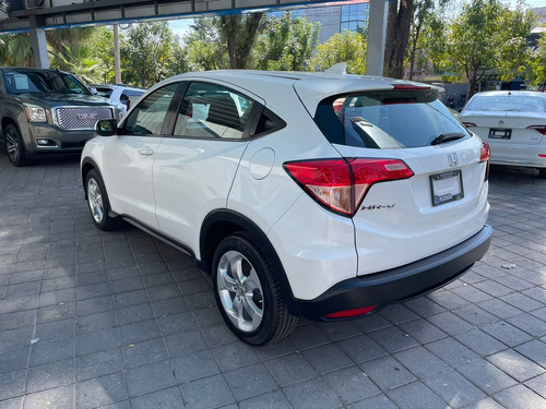 Imagen 5 de 11 de Honda Hr-v 2016 1.8 Uniq Mt