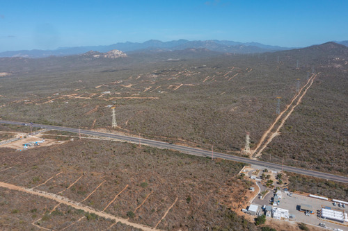 Todos Los Santos-cabo San Luca, Rolling Hills Parcel