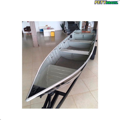 Barco Pety Brasil 600 S