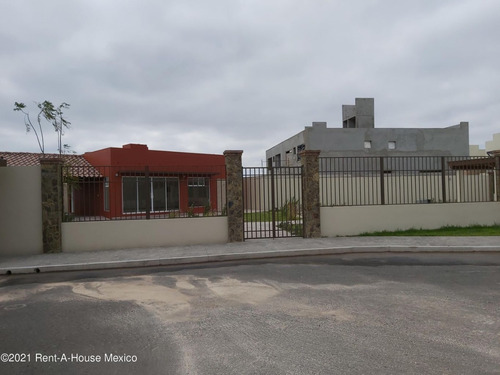 Imagen 9 de 18 de Departamento En Renta En La Vista Residencial, Queretaro