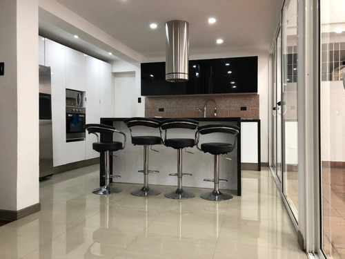 Imagen 8 de 15 de Casa En Venta En Santa Cecilia