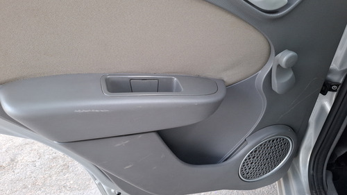 Fiat Palio 1.6 16V ESSENCE
