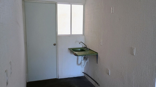 Departamento En Venta-jardin De Petunia, Jardines De Castalias, Rancheria Buenavista, Zumpango, Edomex (30659536988)