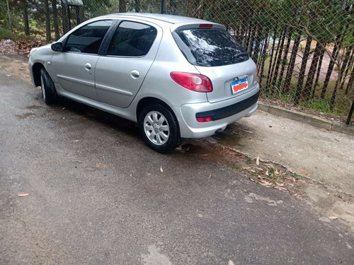 Peugeot 207 2010 1.4 Xr Sport Flex 5p