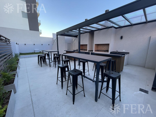 Venta De Monoambiente Con Cochera En Wilde