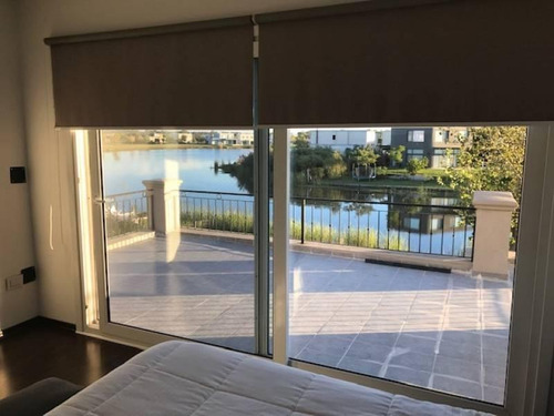 Imagen 9 de 30 de Casa En Venta En El Canton Islas Maroto Propiedades